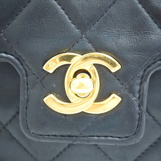 CHANEL Handbag lambskin black Turn lock COCO Mark Matrasse Women Used Authentic