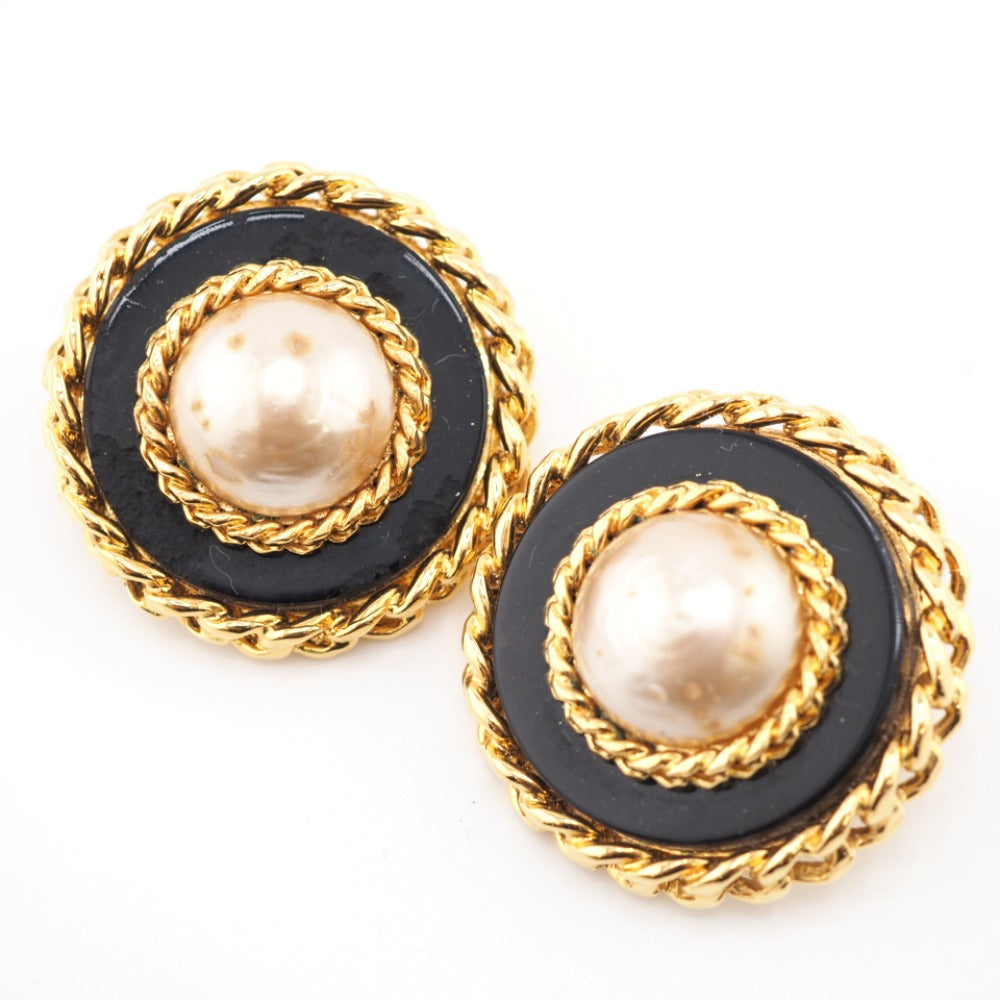 CHANEL Earring Gold Plated gold 26 Fake pearl Women Used Authentic