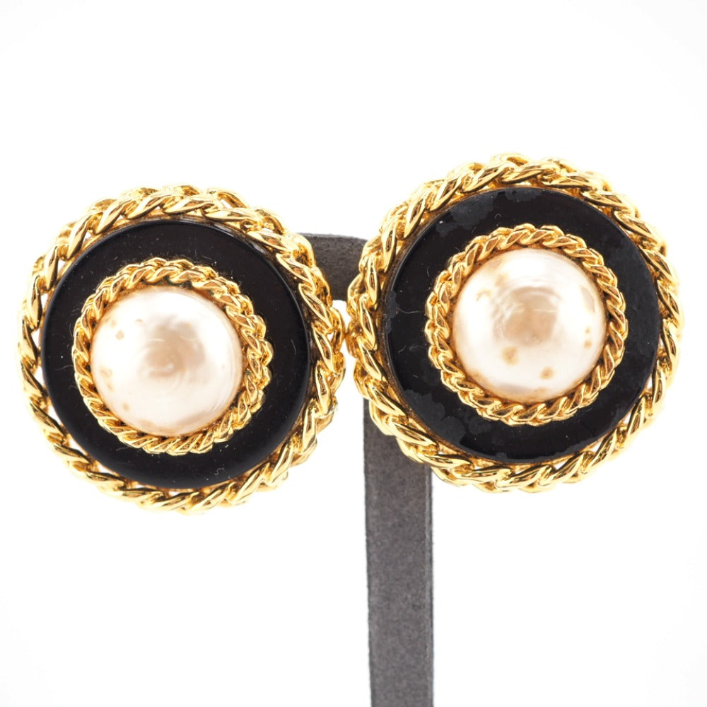 CHANEL Earring Gold Plated gold 26 Fake pearl Women Used Authentic