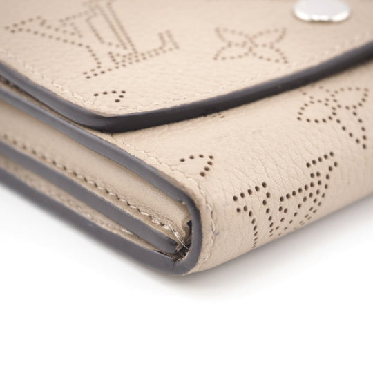 LOUIS VUITTON Bifold Wallet M62542 leather beige Mahina Portefeuille Iris Compact Women Used Authentic