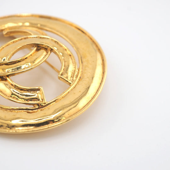 CHANEL Brooch Gold Plated gold 94P COCO Mark Women Used Authentic