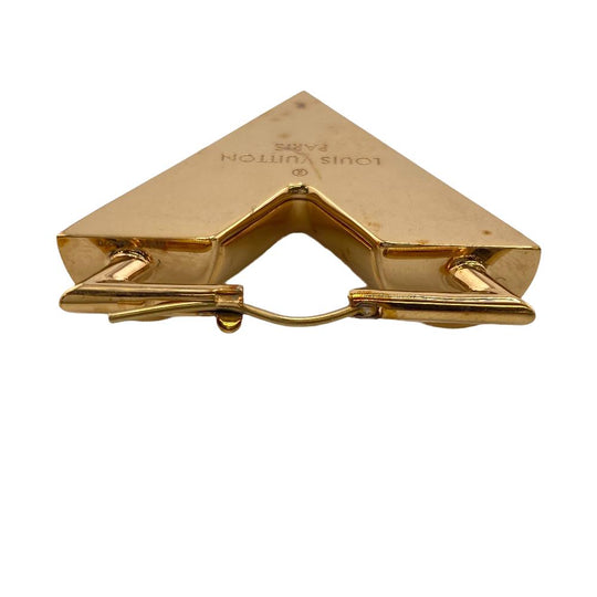 LOUIS VUITTON Pierce ‚l64270 Gold Plated gold Essential V Guilloche Book de Reille Women Used Authentic