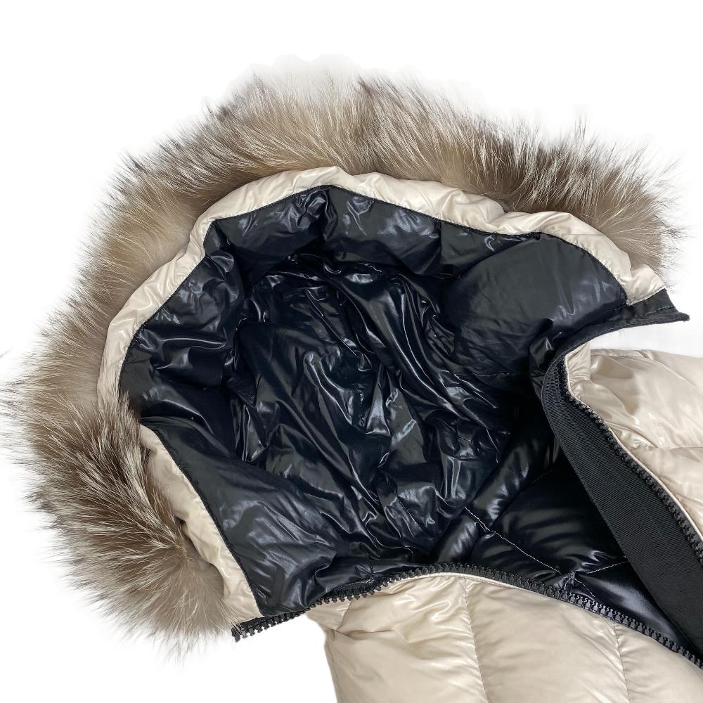 MONCLER Down jacket Nylon beige 17 years 00 ALBIZIA Women 00 Used Authentic