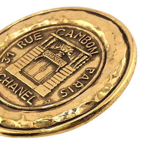 CHANEL Brooch Gold Plated gold 31 RUE CAMBON 1150 Women Used Authentic