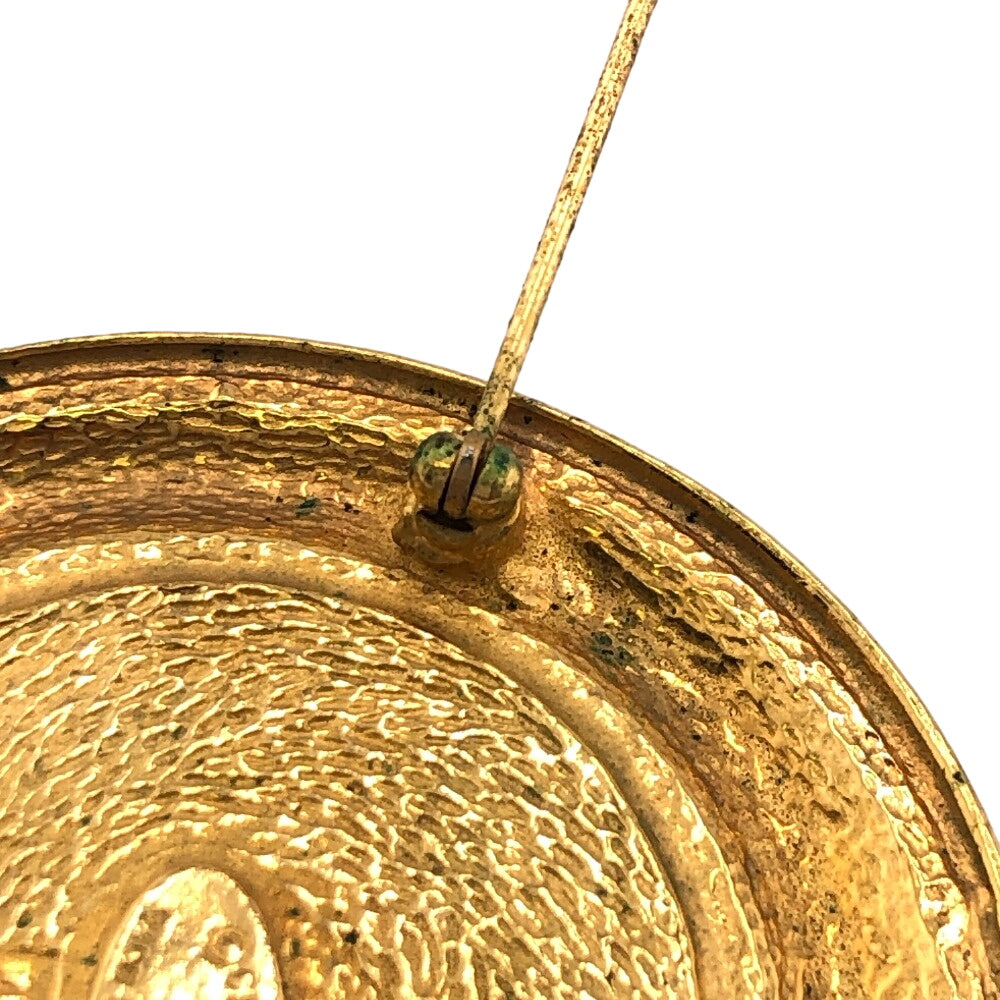 CHANEL Brooch Gold Plated gold 31 RUE CAMBON 1150 Women Used Authentic