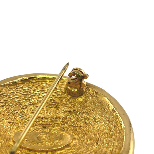 CHANEL Brooch Gold Plated gold 31 RUE CAMBON 1135 Women Used Authentic