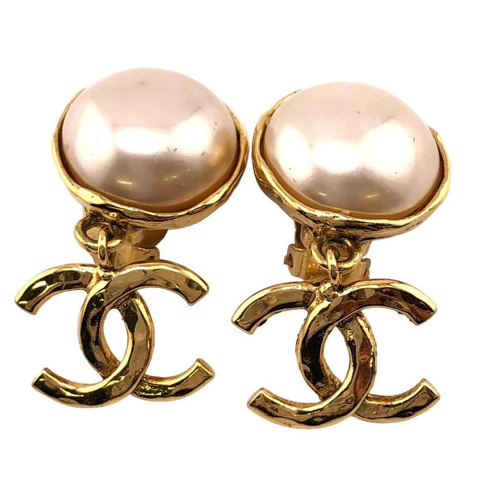 CHANEL Earring Gold Plated gold 94P Fake pearl COCO Mark Women Used Authentic