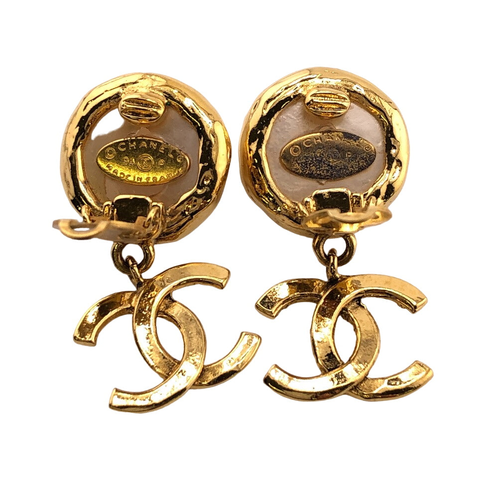 CHANEL Earring Gold Plated gold 94P Fake pearl COCO Mark Women Used Authentic