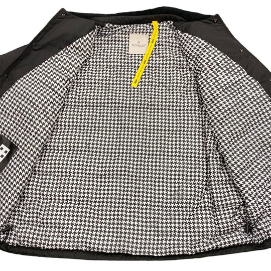 MONCLER Down jacket Polyester, Nylon black 23 years 3 Fragment DAFFODIL mens 3 Used Authentic