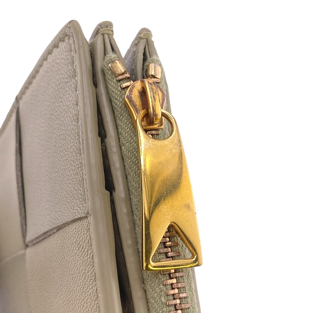 BOTTEGAVENETA Bifold Wallet leather green MAXI INTRECCIATO Women Used Authentic