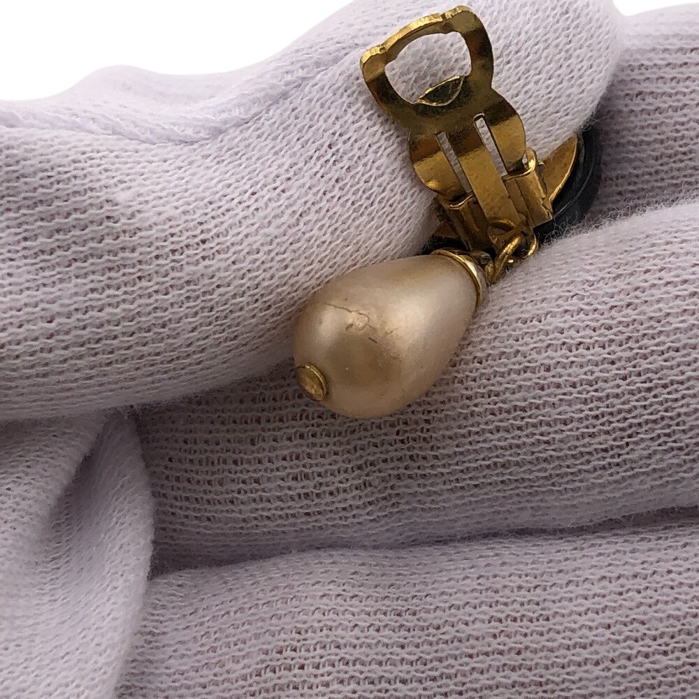CHANEL Earring 95P Gold Plated, Faux Pearl black COCO Mark Women Used Authentic