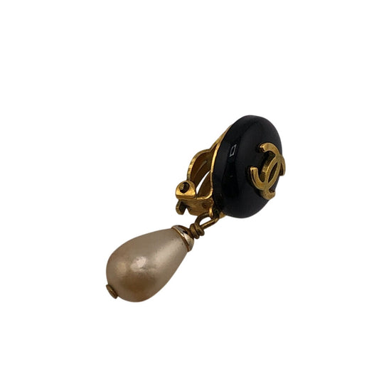 CHANEL Earring 95P Gold Plated, Faux Pearl black COCO Mark Women Used Authentic