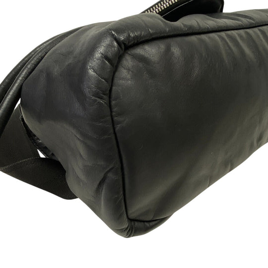 BOTTEGAVENETA Sling bag leather black Cross body Beak mens Used Authentic