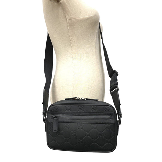 GUCCI Shoulder Bag 771293 rubber black GG Rubber mens Used Authentic