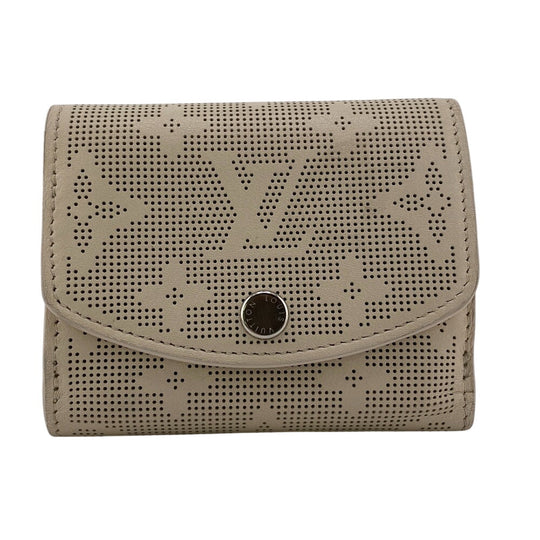 LOUIS VUITTON Tri-fold wallet M83023 leather beige Compact wallet Mahina Portefeuille Iris XS Women Used Authentic