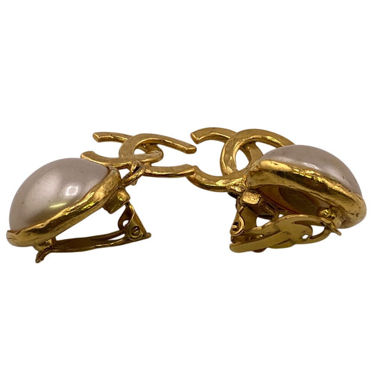 CHANEL Earring Gold Plated gold 95P Fake pearl COCO Mark Women Used Authentic