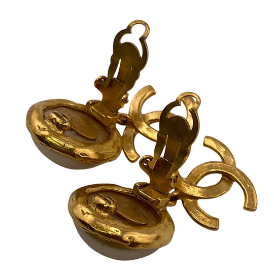 CHANEL Earring Gold Plated gold 95P Fake pearl COCO Mark Women Used Authentic
