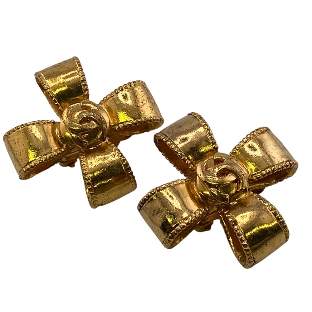CHANEL Earring Gold Plated gold 97A COCO Mark Ribbon Women Used Authentic