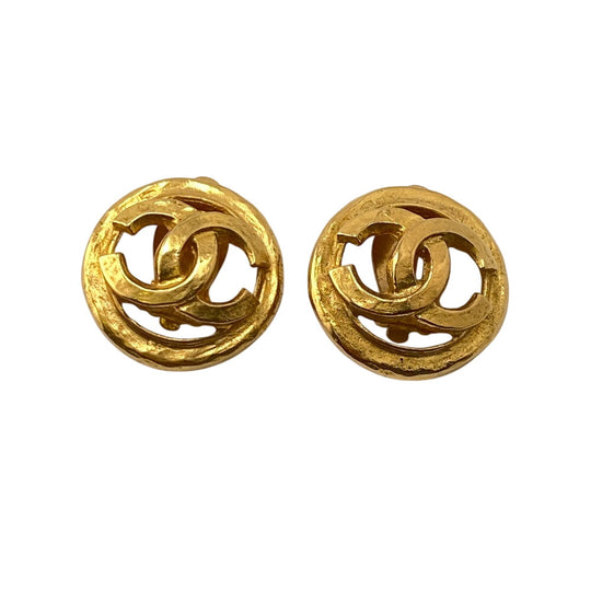 CHANEL Earring Gold Plated gold 94P COCO Mark Women Used Authentic