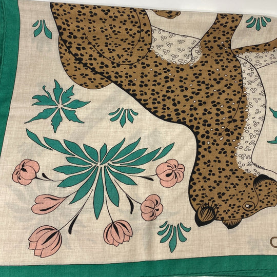 HERMES Stall Cashmere Pashmina , Silk Multi Carre Geant LES LEOPARDS Leopard Women Used Authentic