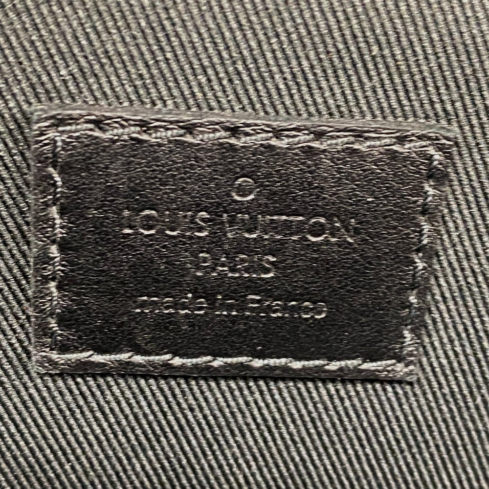 LOUIS VUITTON Sling bag M46035 leather black Discovery Bum Bag Monogram Eclipse mens Used Authentic