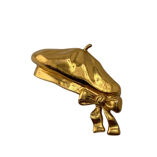 CHANEL Brooch Gold Plated gold Beret Ribbon Women Used Authentic