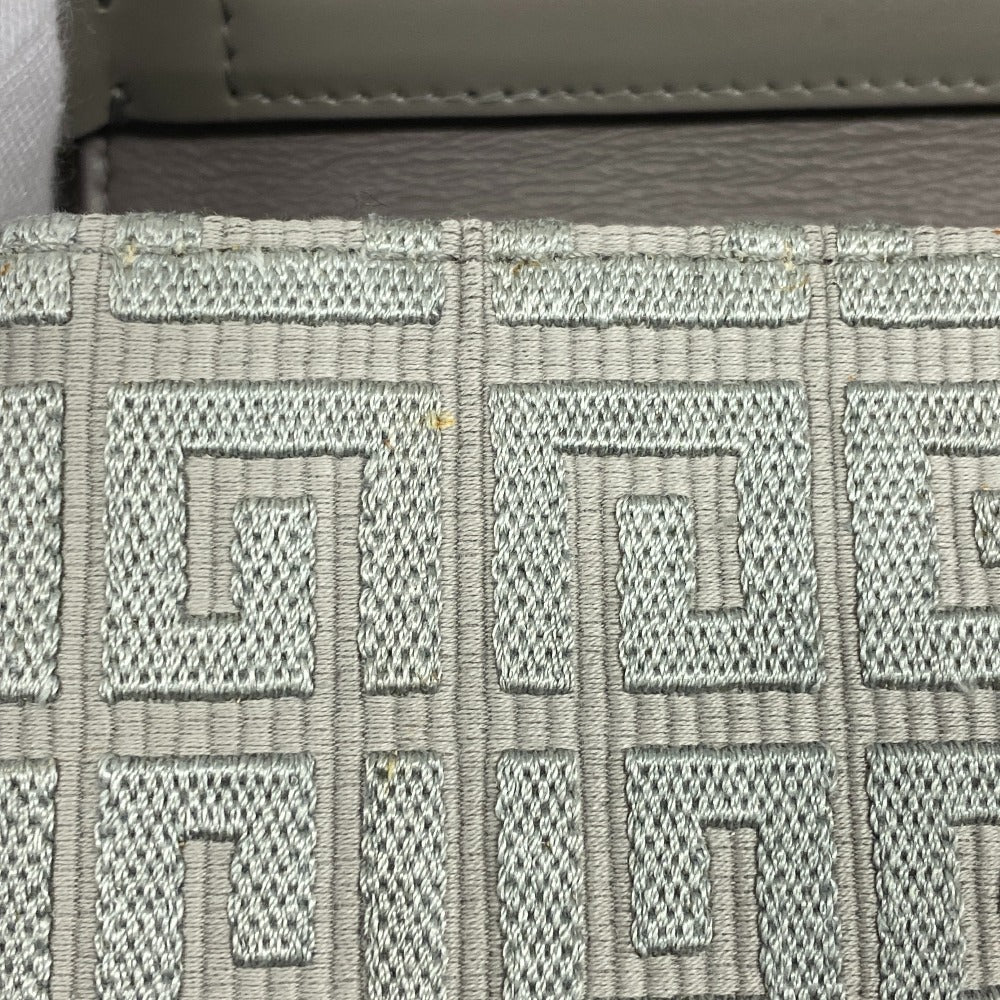 GIVENCHY Shoulder Bag Calfskin, Cotton gray 4G Small Women Used Authentic