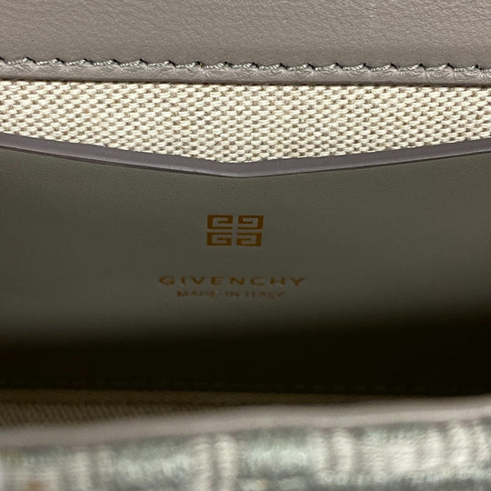 GIVENCHY Shoulder Bag Calfskin, Cotton gray 4G Small Women Used Authentic