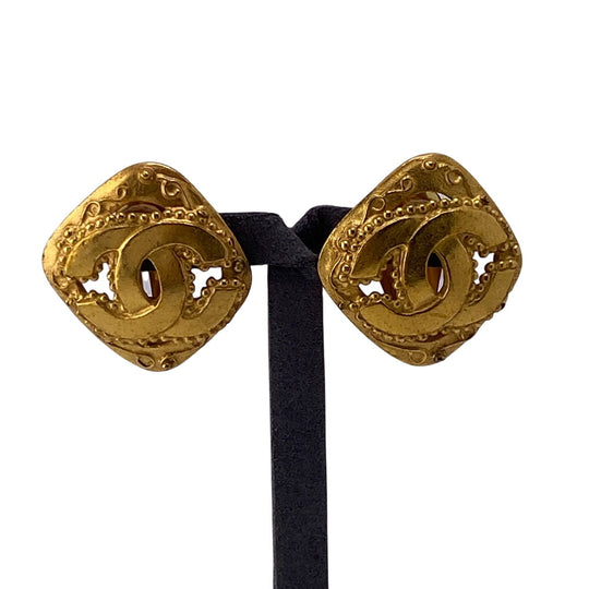 CHANEL Earring 96A Gold Plated gold Rhombus COCO Mark Women Used Authentic