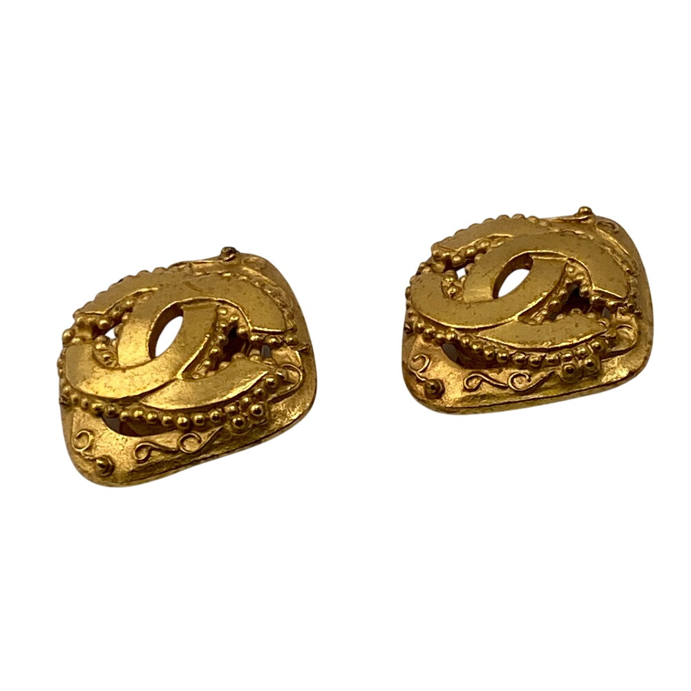 CHANEL Earring 96A Gold Plated gold Rhombus COCO Mark Women Used Authentic
