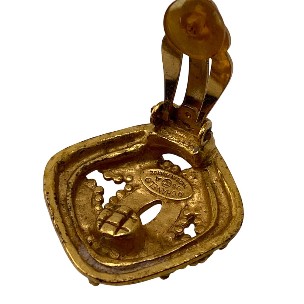 CHANEL Earring 96A Gold Plated gold Rhombus COCO Mark Women Used Authentic