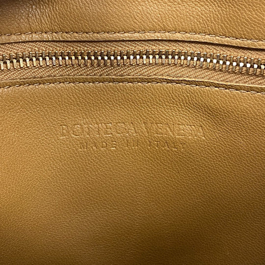 BOTTEGAVENETA Shoulder Bag leather caramel cassette maxi INTRECCIATO padded cassette Women Used Authentic