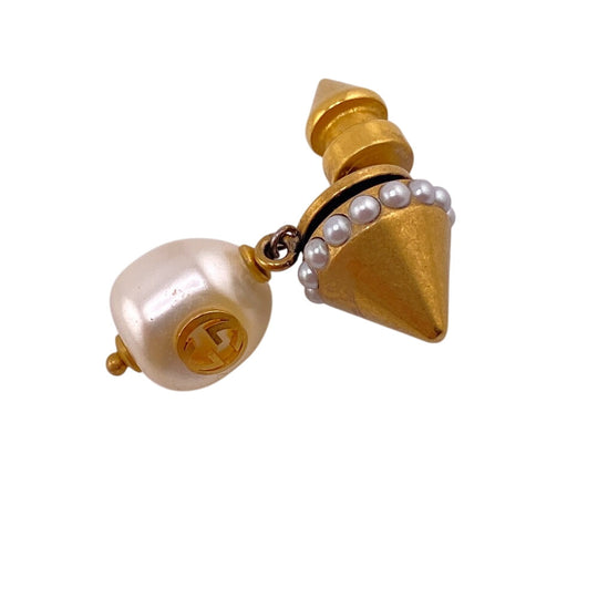 GUCCI Pierce Gold Plated, Faux Pearl gold Interlocking G Women Used Authentic
