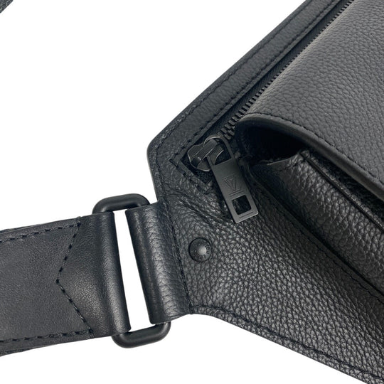 LOUIS VUITTON Shoulder Bag M57081 Grain Calfskin Leather black LV Aerogram takeoff sling mens Used Authentic