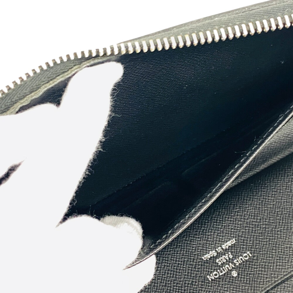 LOUIS VUITTON Long Wallet Purse M30056 leather black Taiga Zippy Organizer mens(Unisex) Used Authentic