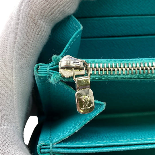 LOUIS VUITTON Long Wallet Purse M60955 leather turquoise blue 1 Epi Zippy wallet Women(Unisex) Used Authentic