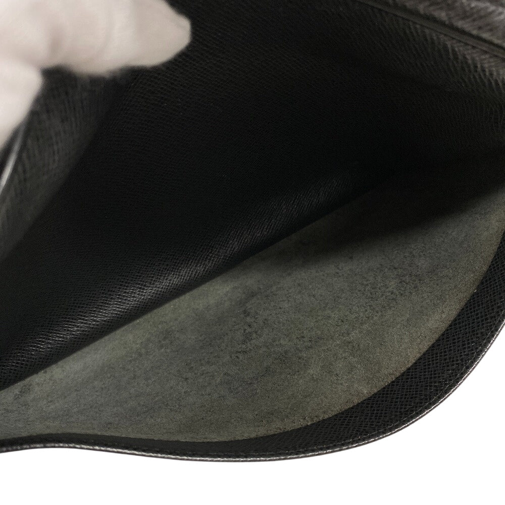 LOUIS VUITTON Shoulder Bag M30152 leather black Taiga reporter mens Used Authentic