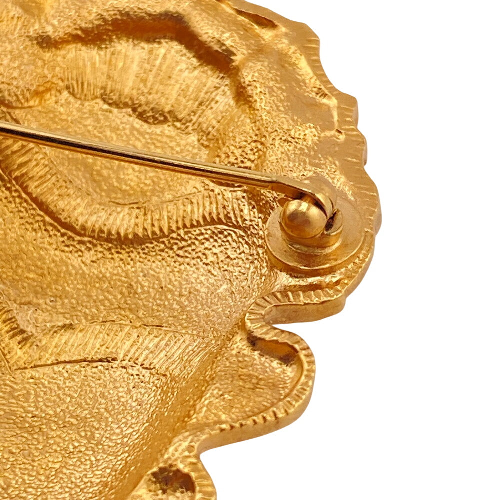 CHANEL Brooch Gold Plated gold 1 COCO Mark logo Scarab motif Women(Unisex) Used Authentic