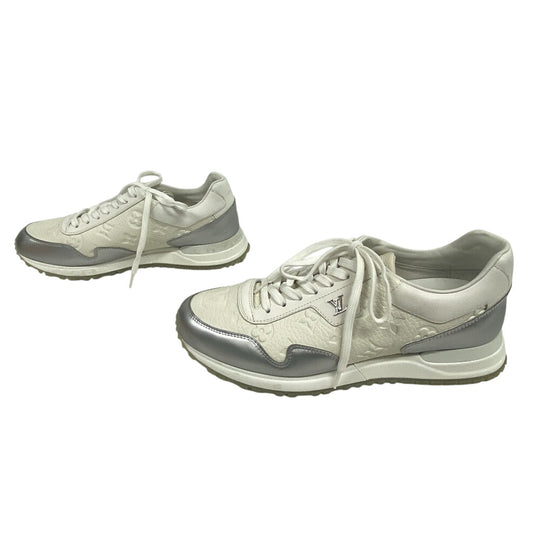 LOUIS VUITTON sneakers GO0261 leather white Monogram Ann Platt Runaway line mens 6.5 Used Authentic