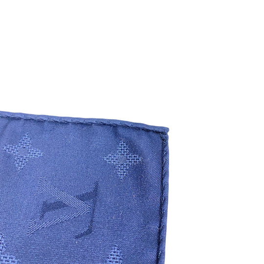 LOUIS VUITTON handkerchief M90798 silk Navy Pocket chief Monogram Shade Oversized Pocket Square mens(Unisex) Used Authentic