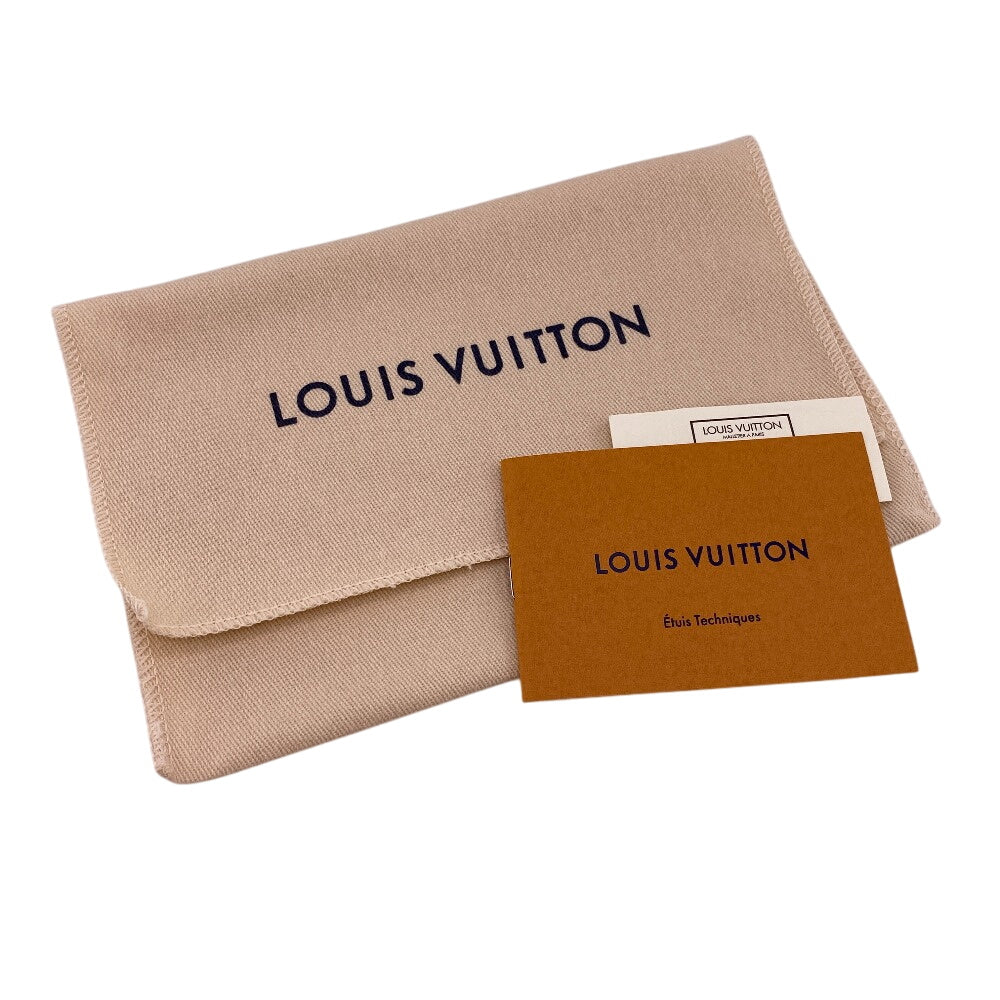 LOUIS VUITTON iPhone case M69094 Monogram canvas, leather black Monogram Bumper 11PRO Women(Unisex) Used Authentic