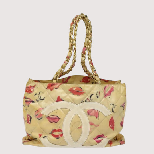 Chanel Chain Tote Bag Vinyl White CC Logo Quilted Pattern Women's Handbag