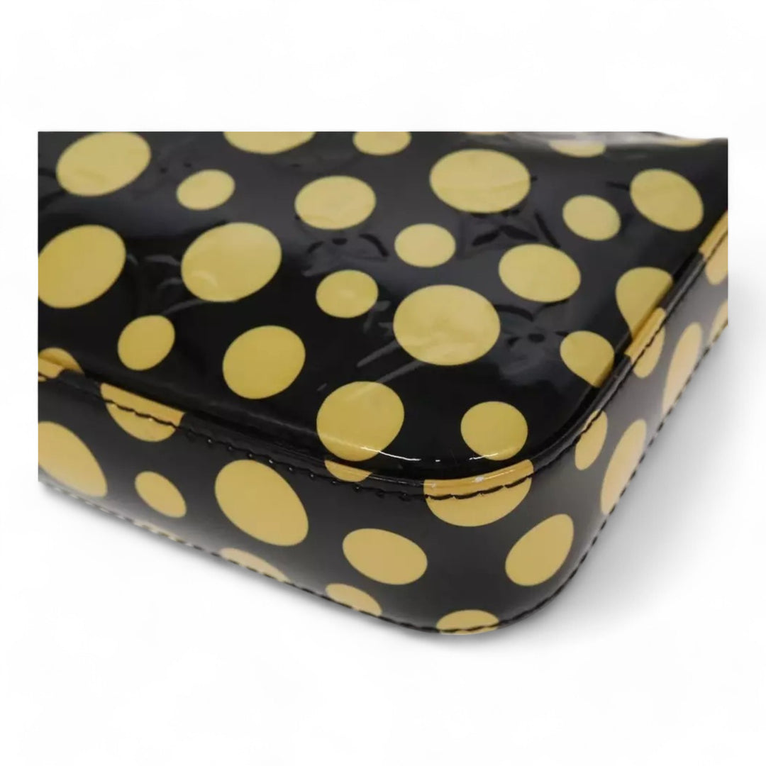 Louis Vuitton Vernis Yayoi Kusama Pochette Accessoires Black Yellow Polka Dot Shoulder Bag Women's Handbag M91427