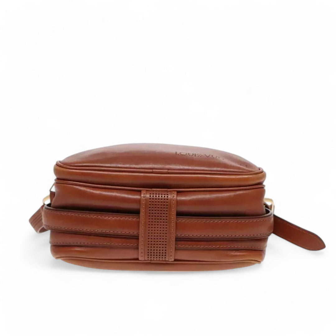 Louis Vuitton Cuir Bequia Trotteur GM Men's Leather Shoulder Bag Brown