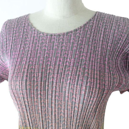 PLEATS PLEASE Cut polyester Multi x grey logo pattern 3