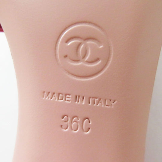 CHANEL Sandals Patent leather Dark pink x light pink 36