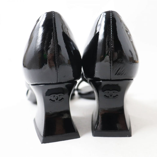 CHANEL Sandals Patent leather black 37.5
