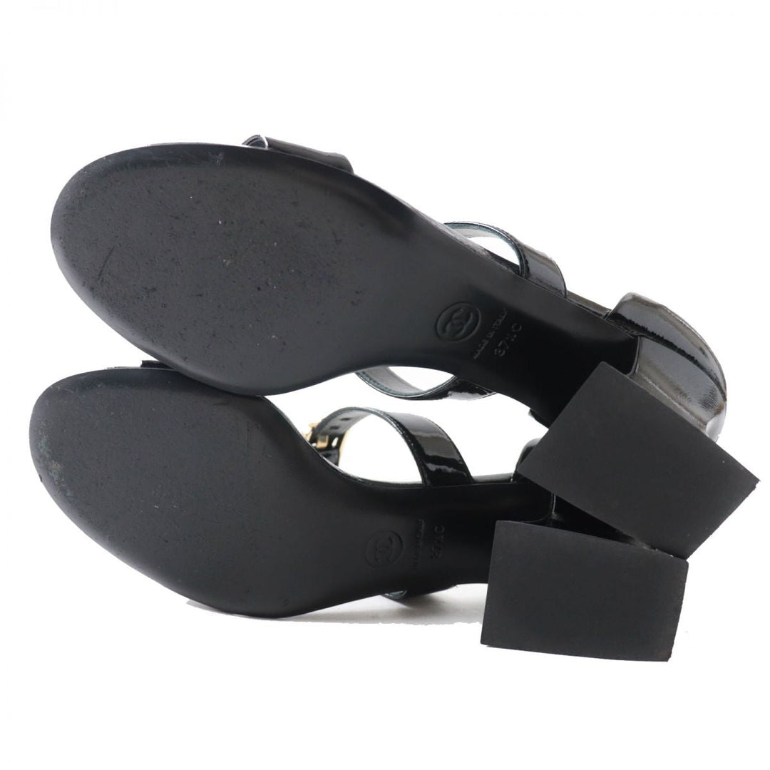 CHANEL Sandals Patent leather black 37.5